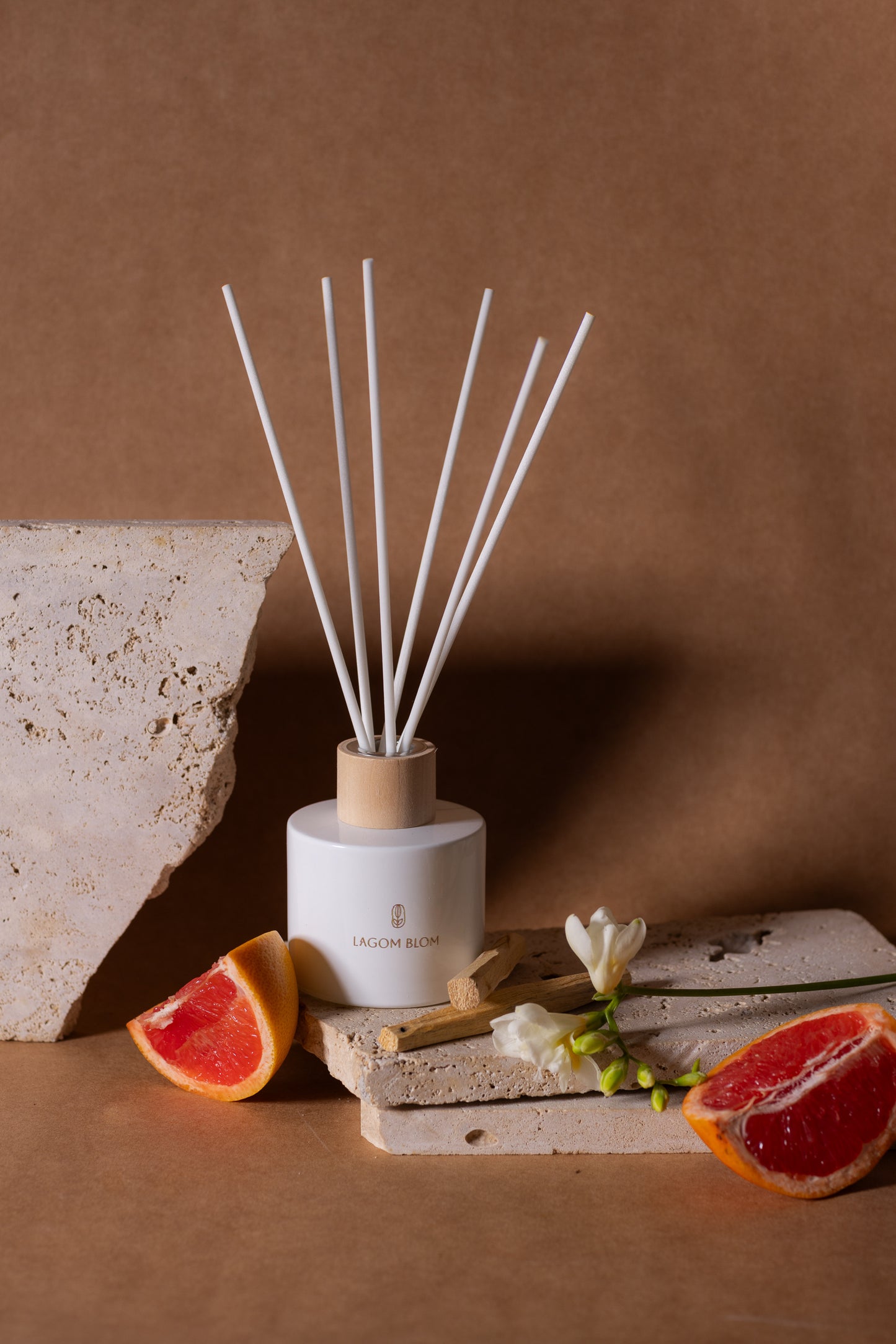 Grapefruit - frézia - szantálfa pálcás diffúzor